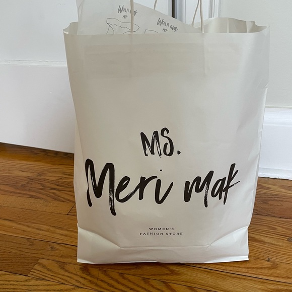 Ms. Meri Mak Coatigen - Picture 10 of 11